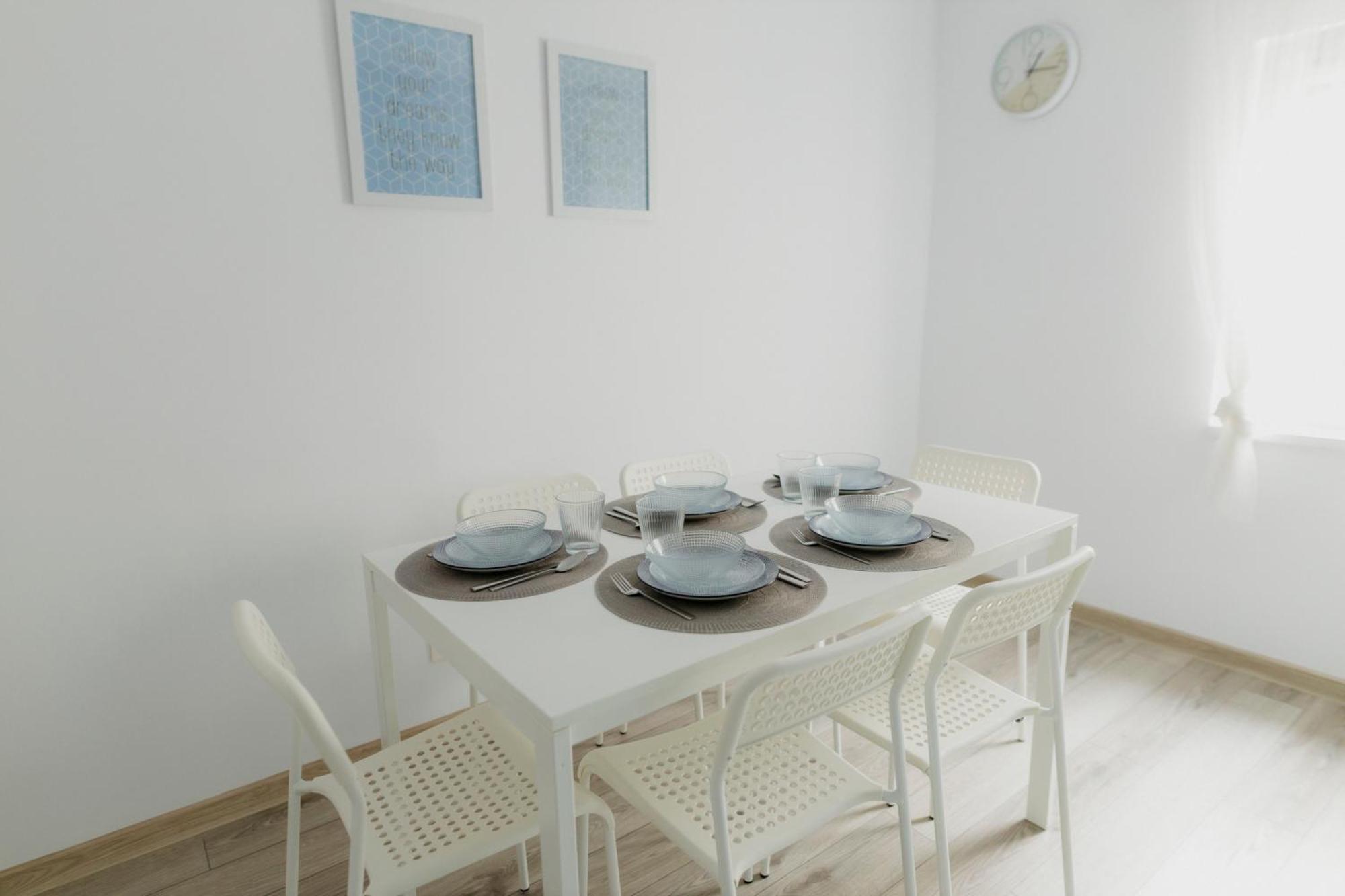 Apart 53 Turda Bagian luar foto